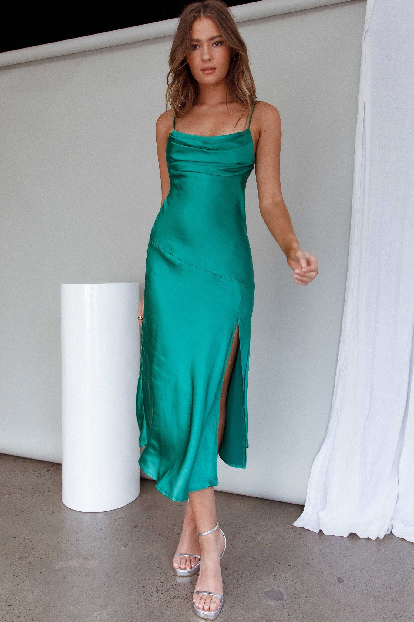 Well Versed Pleated Bust Front Split Dress Green