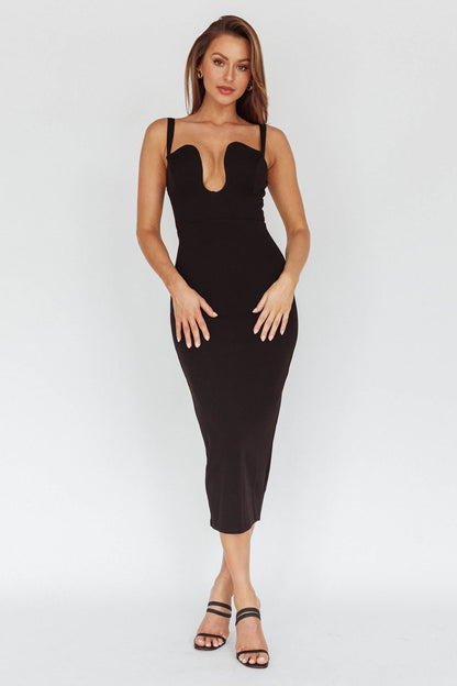 Winter Garden U-Neckline Maxi Dress Black