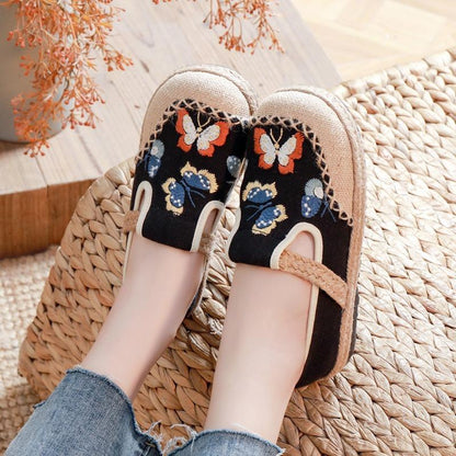 New Butterfly Embroidered Cloth Shoes with Fresh Shallow
