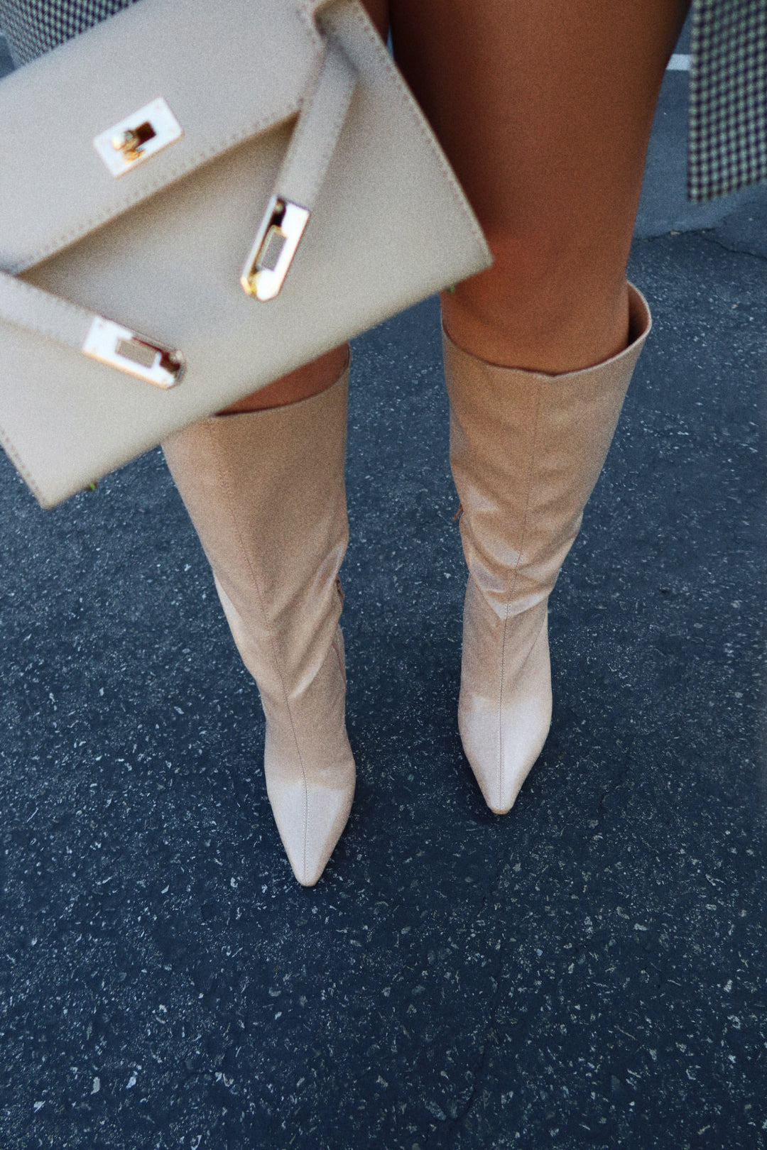 Jaylin Mid Heel Boots - Nude