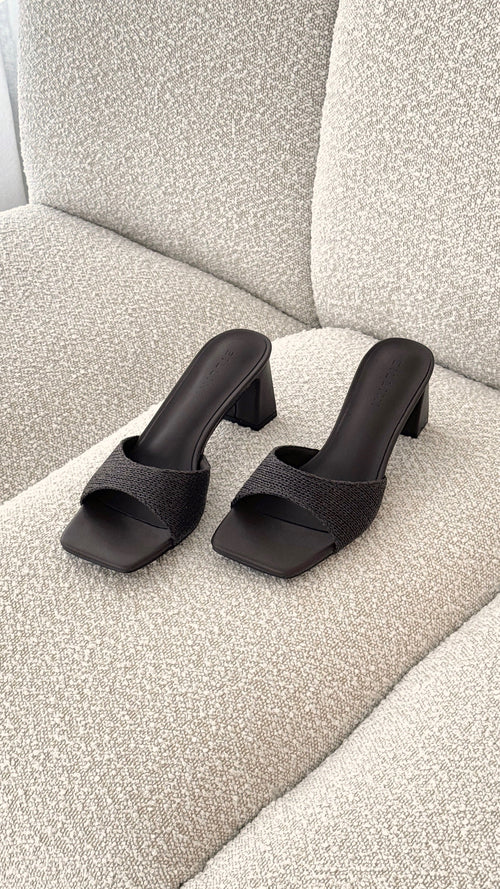 Freda Heel - Chocolate Raffia