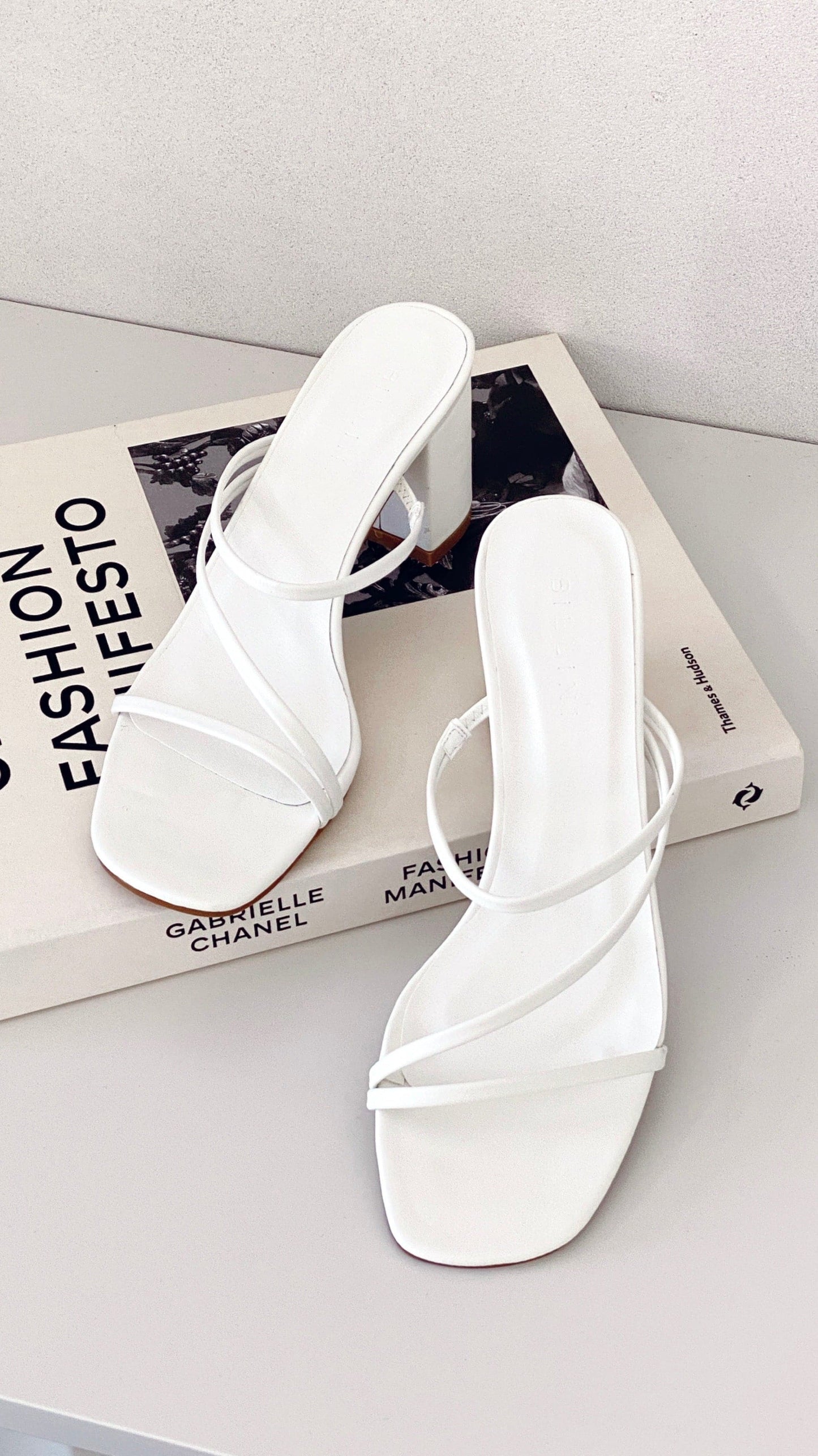 Yazmin Heel - White