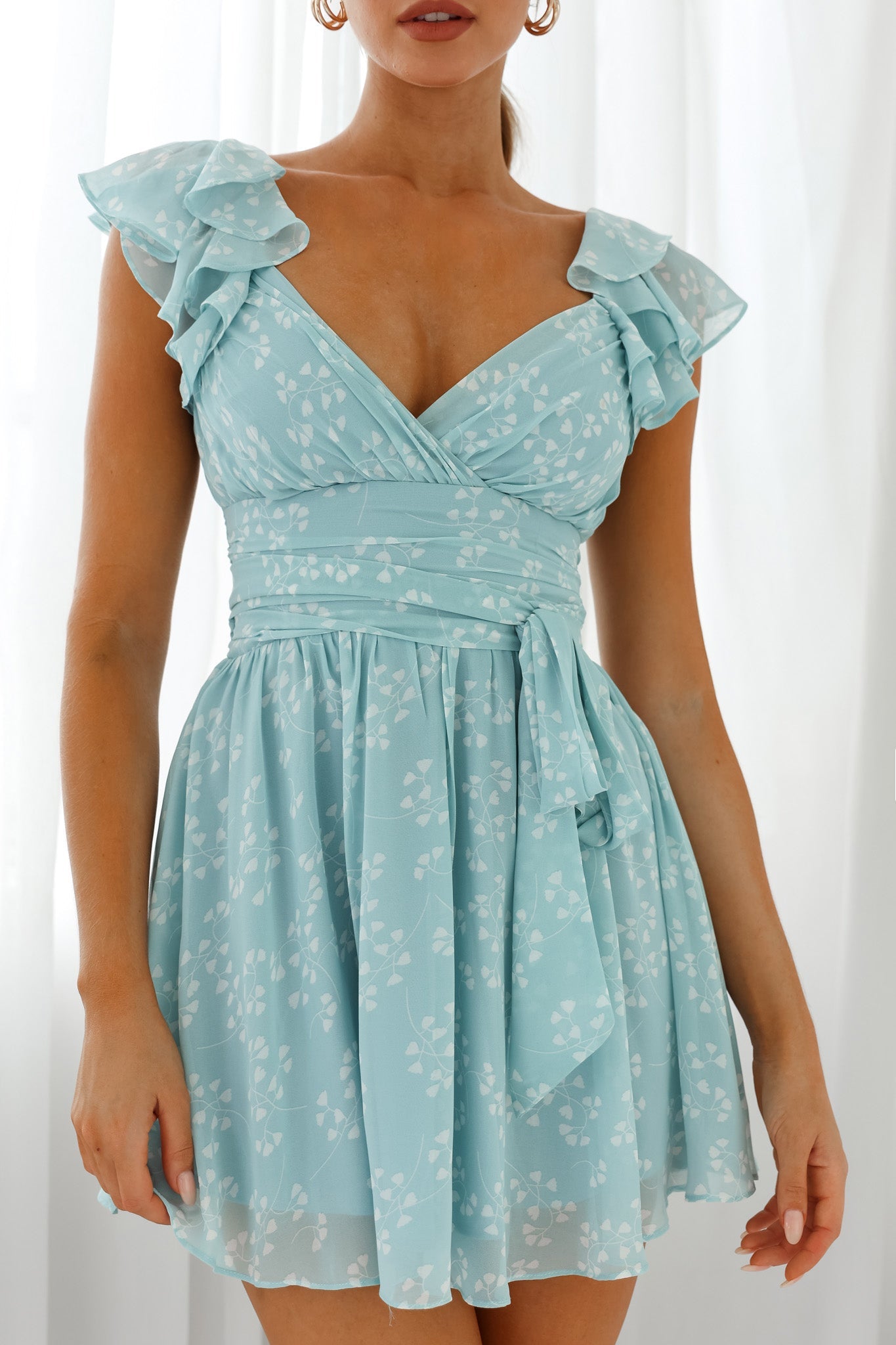 Lola Ruffle Shoulder Ruched Dress Leaf Print Blue