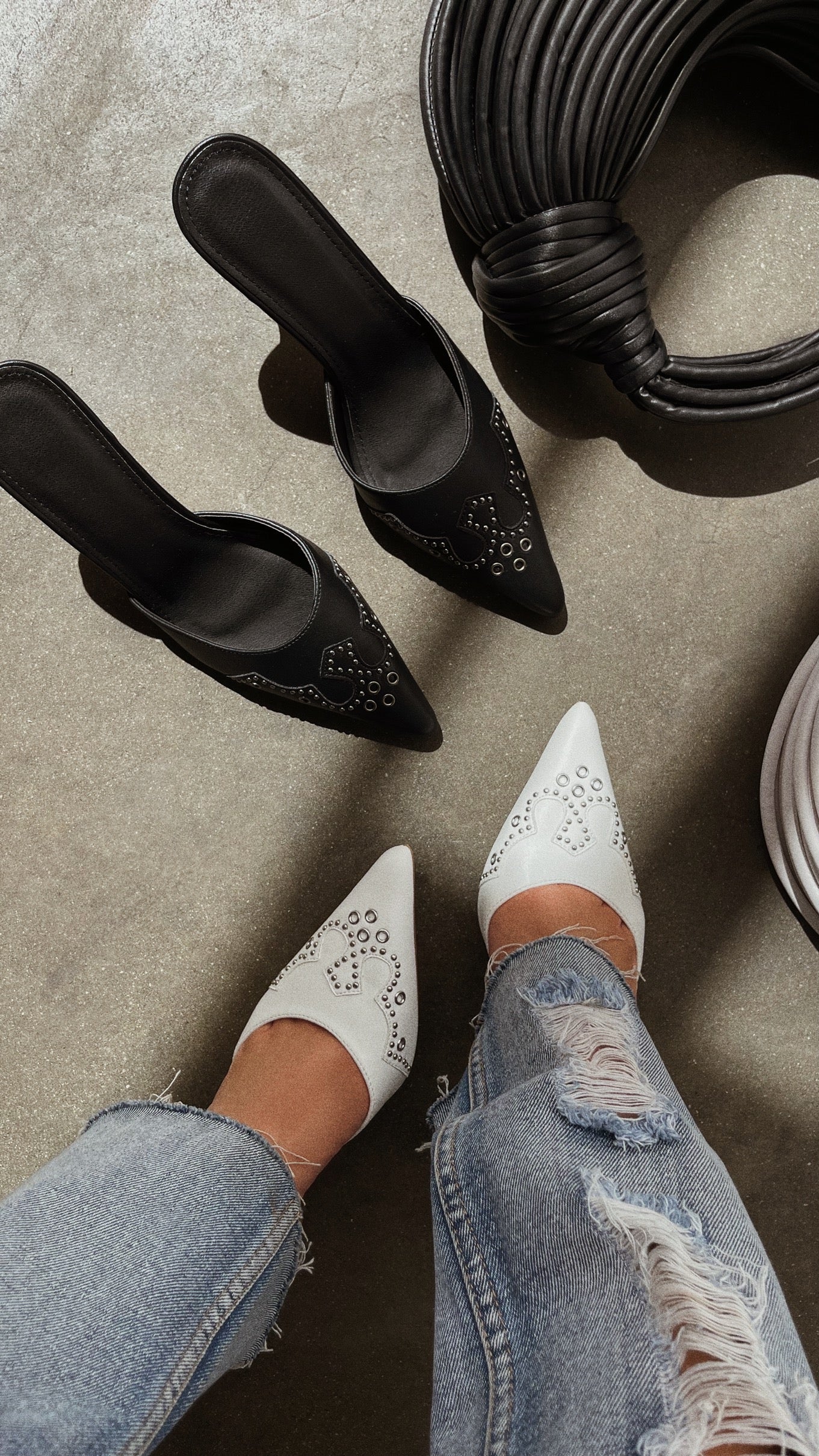 Lauryn Pump Heel Mules - White