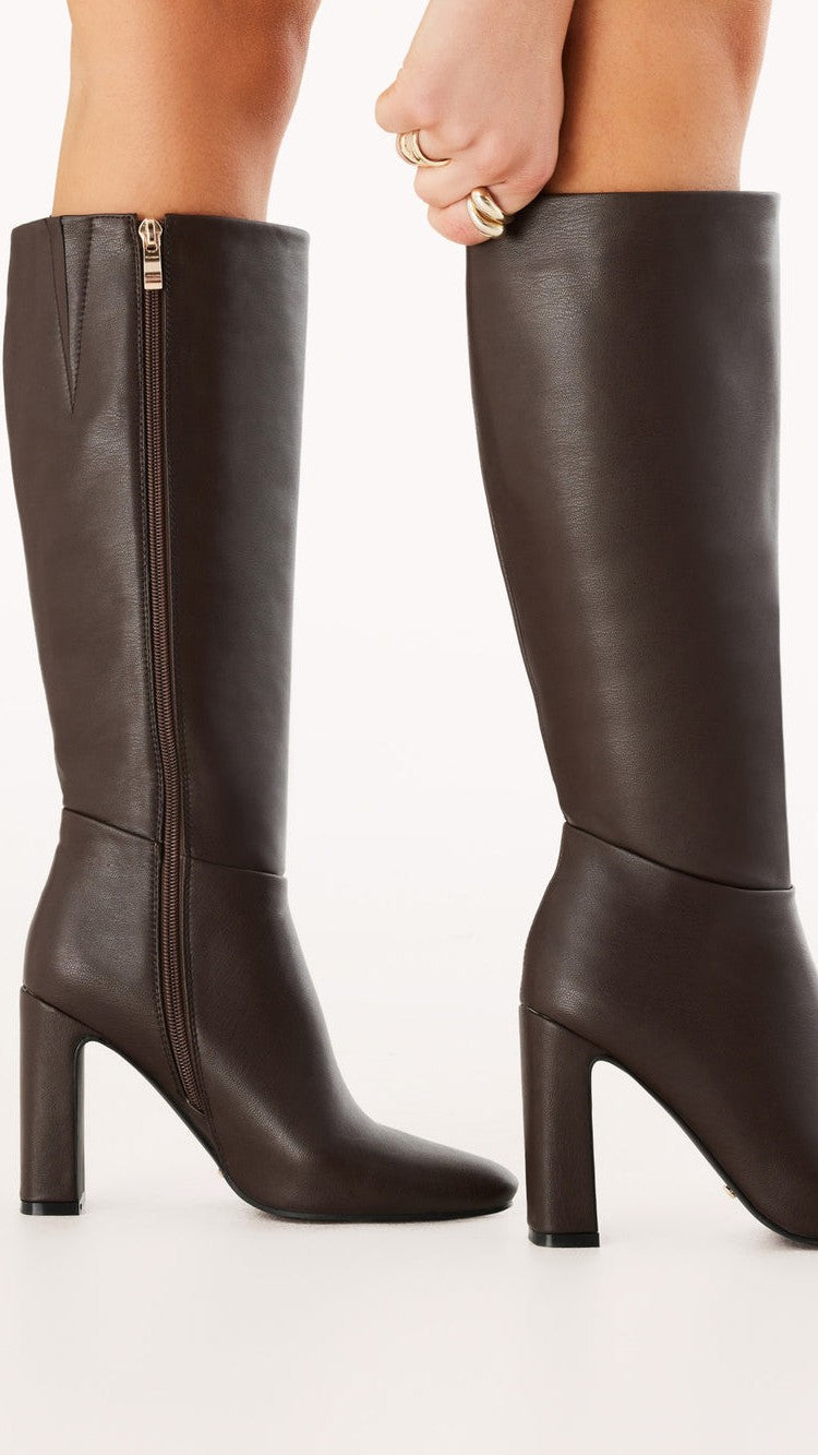 Nakoa Boots - Chocolate