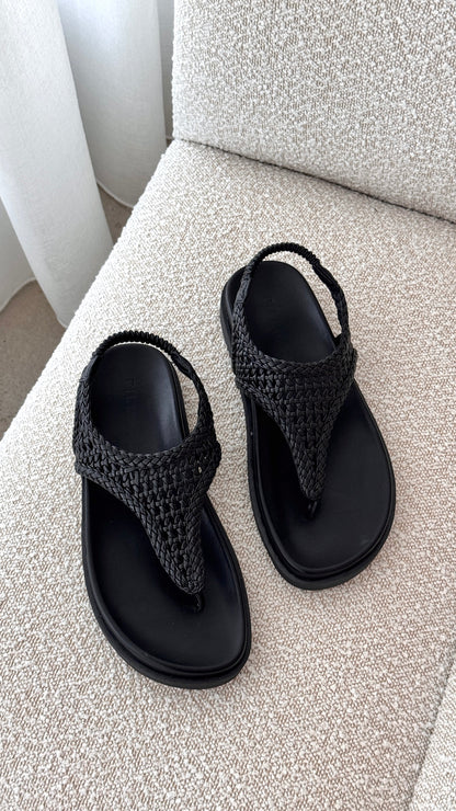 Anika Sandal - Black