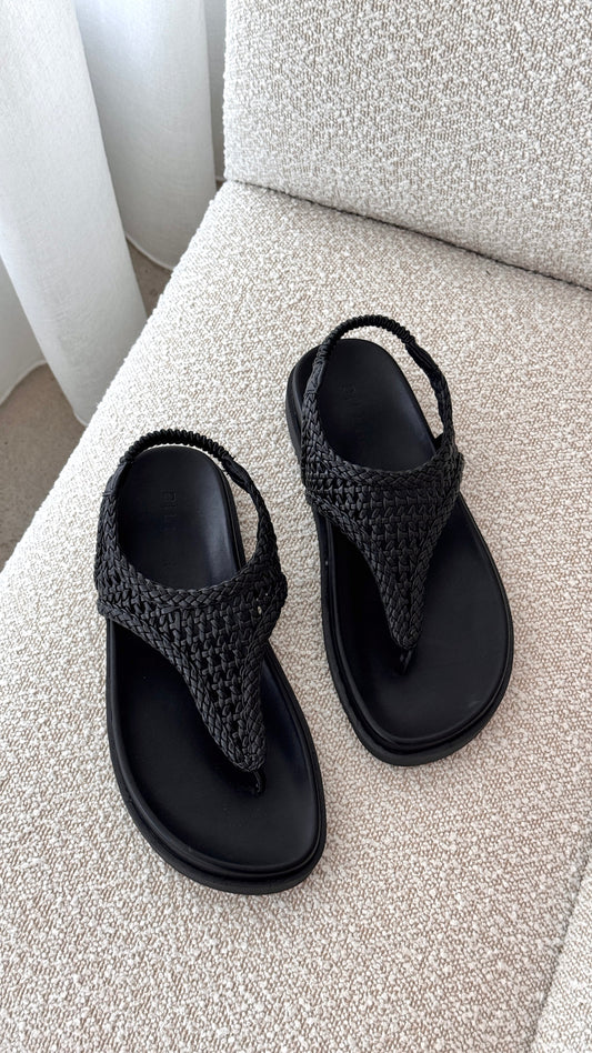 Anika Sandal - Black