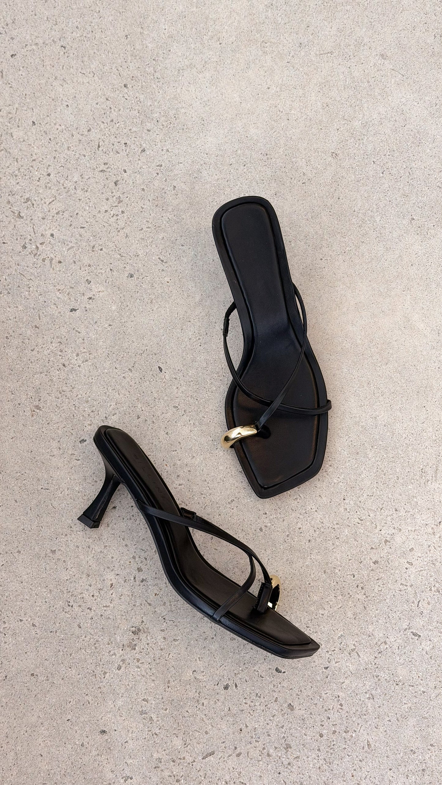 Urika Heel - Black
