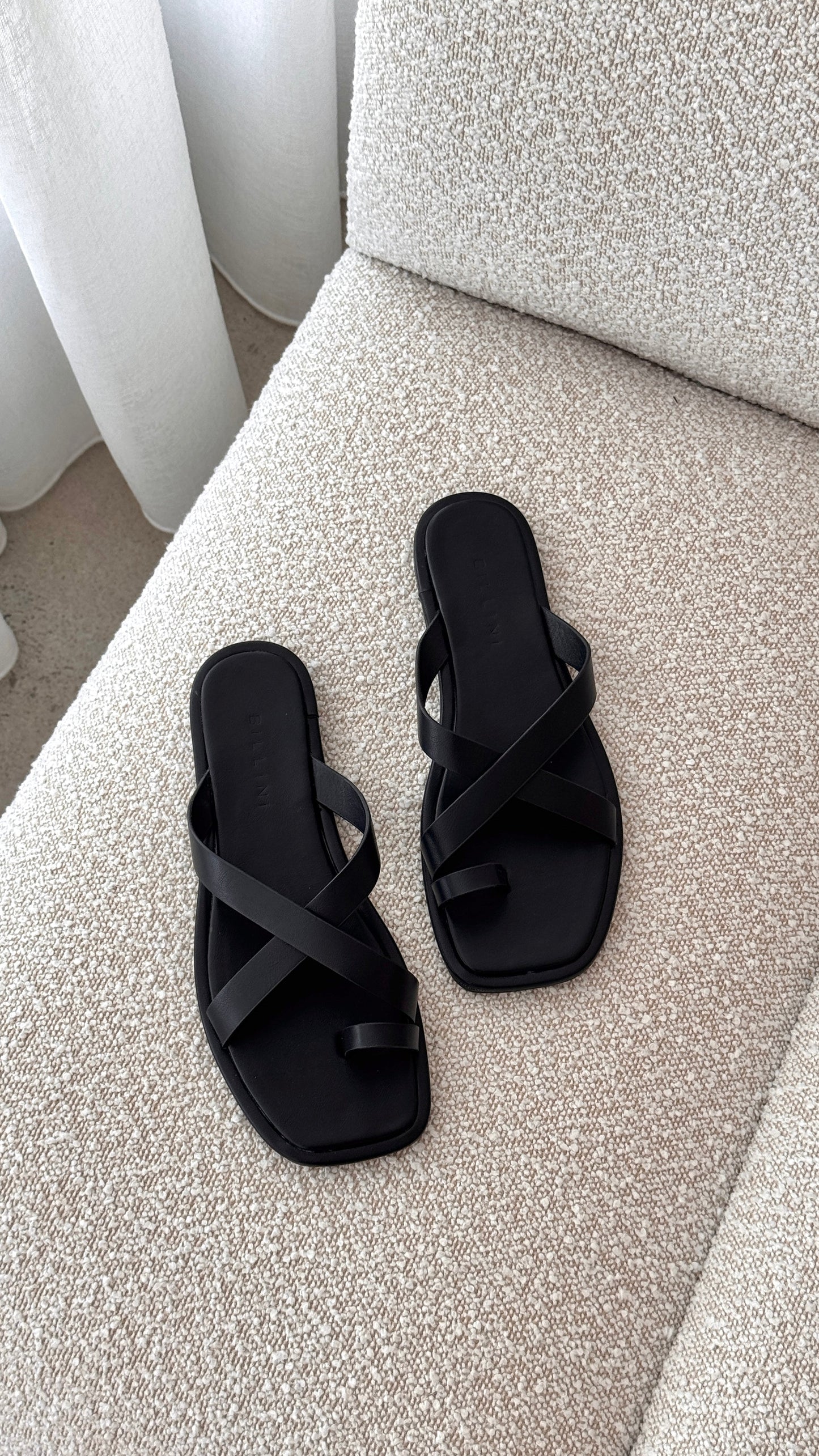 Ulianna Slide - Black