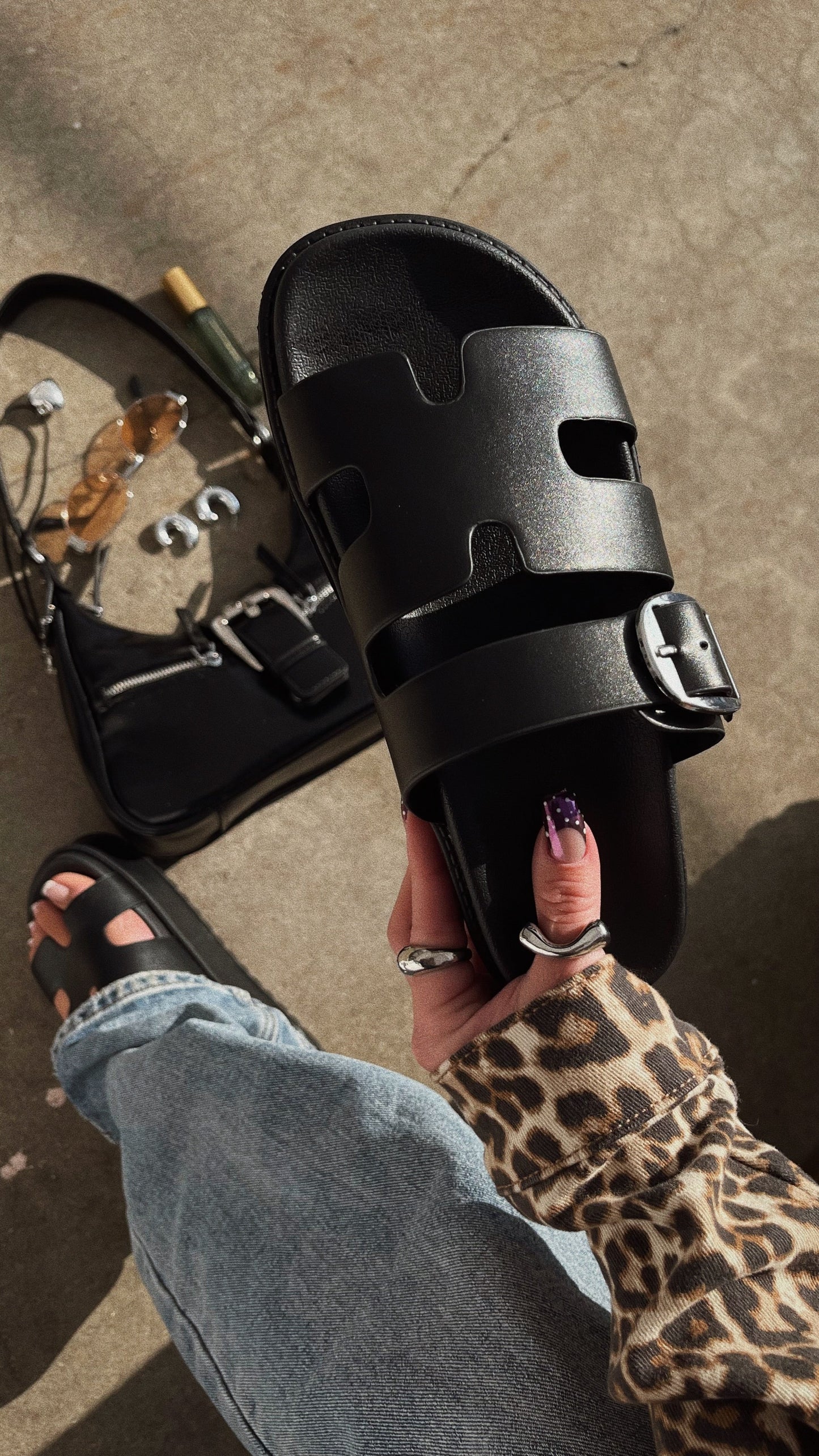 Resort Getaway Slip On Chunky Sandals - Black