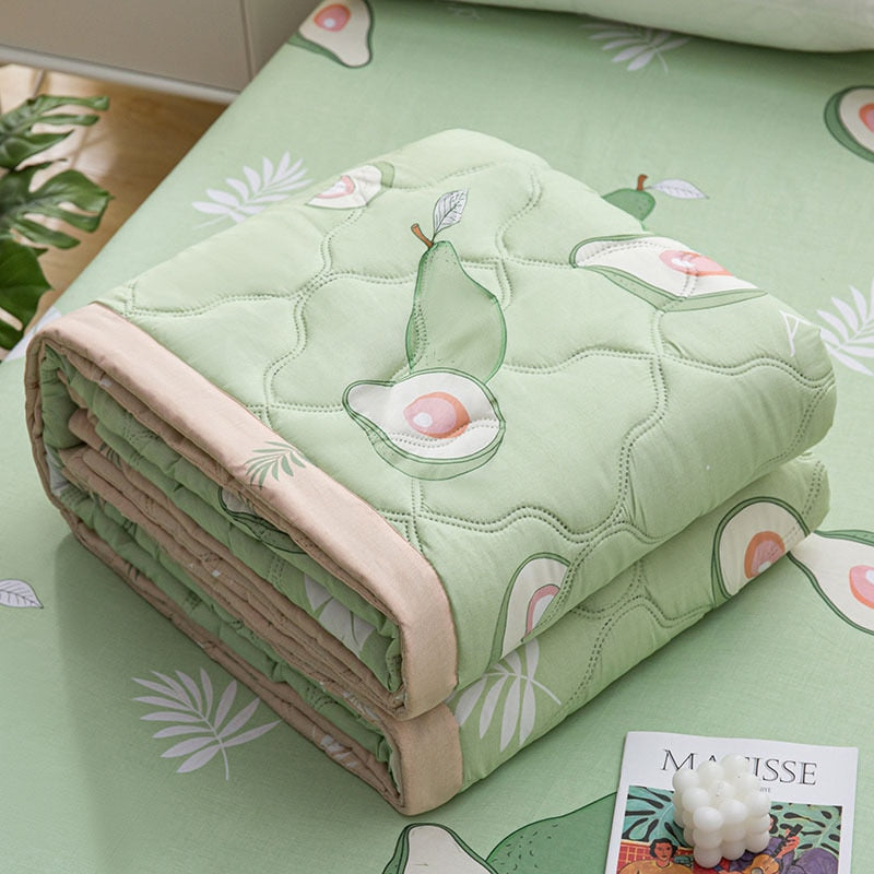 Daisy Print Spring Summer Quilt Queen Mechanical Wash Comfortable Comforter Single Double Blanket Quilts for Children Adults