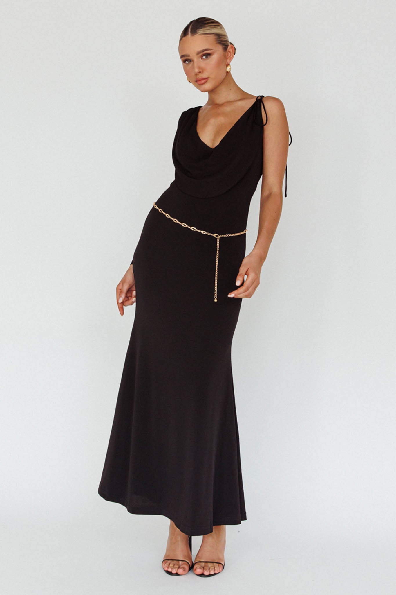 Star Walker One Sleeve Maxi Dress Black