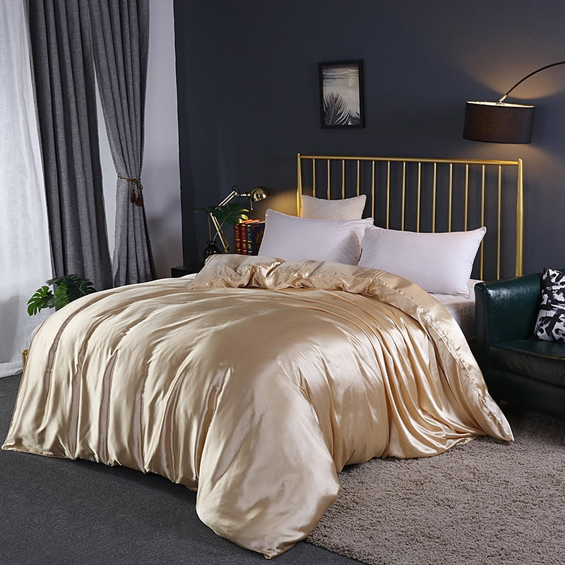 Duvet Cover Luxury Satin Single Double Queen Size Quilt Cover Home Comfortable Solid Color Zipper Bedding Cover