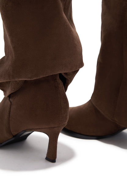 Yeleyna Kitten Heel Shark Boots - Brown Suede