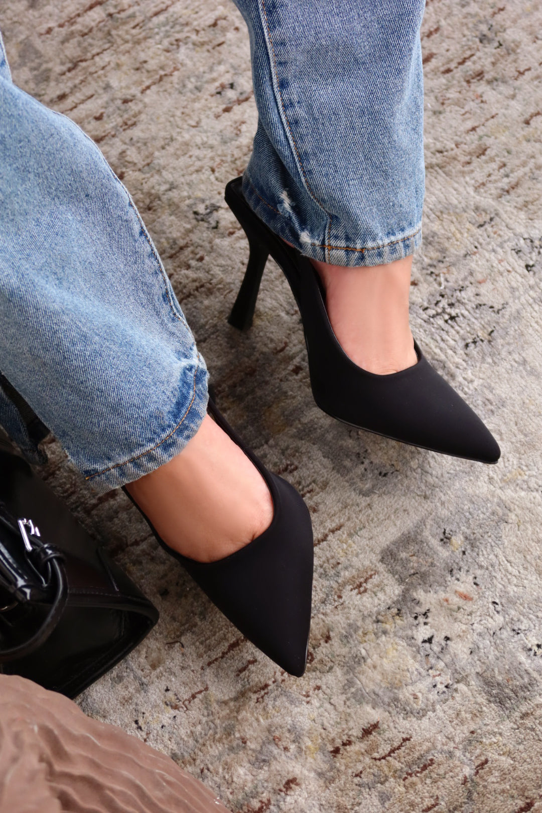 Cari Slingback Pumps - Black