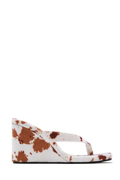 Sashelle Slip On Wedge Heels - Cow