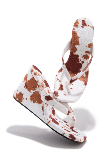 Sashelle Slip On Wedge Heels - Cow