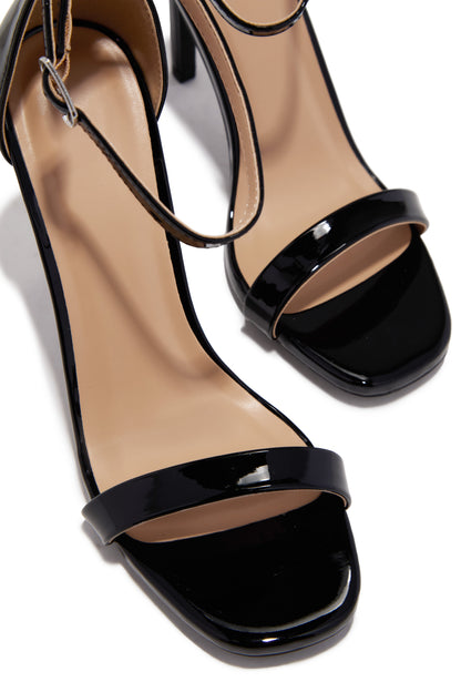 Lucero Single Sole Heels - Black