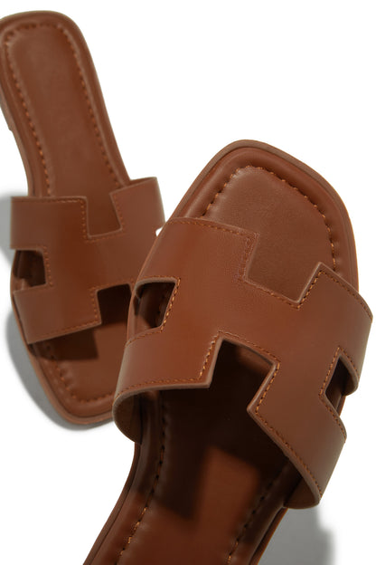 Biyanka Slip On Sandals - Tan