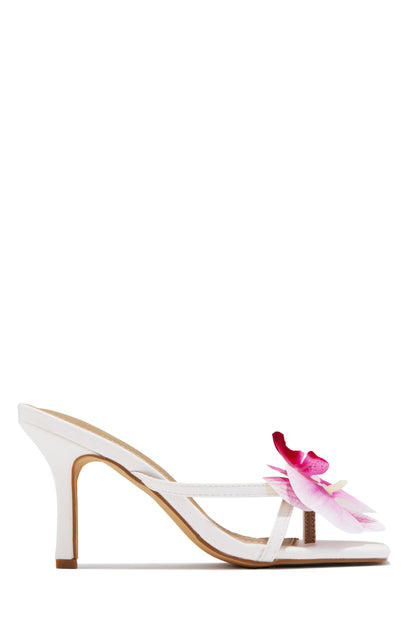 Paraiso Mid Heel Mules - White